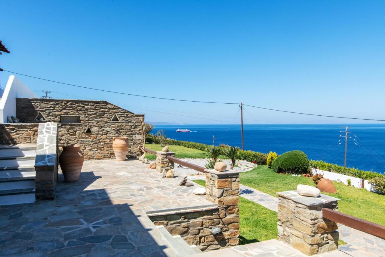 Sail Inn Agios Romanos Buitenkant foto