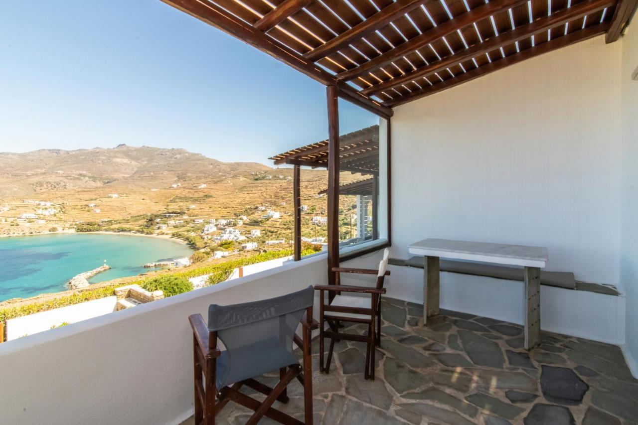 Sail Inn Agios Romanos Buitenkant foto