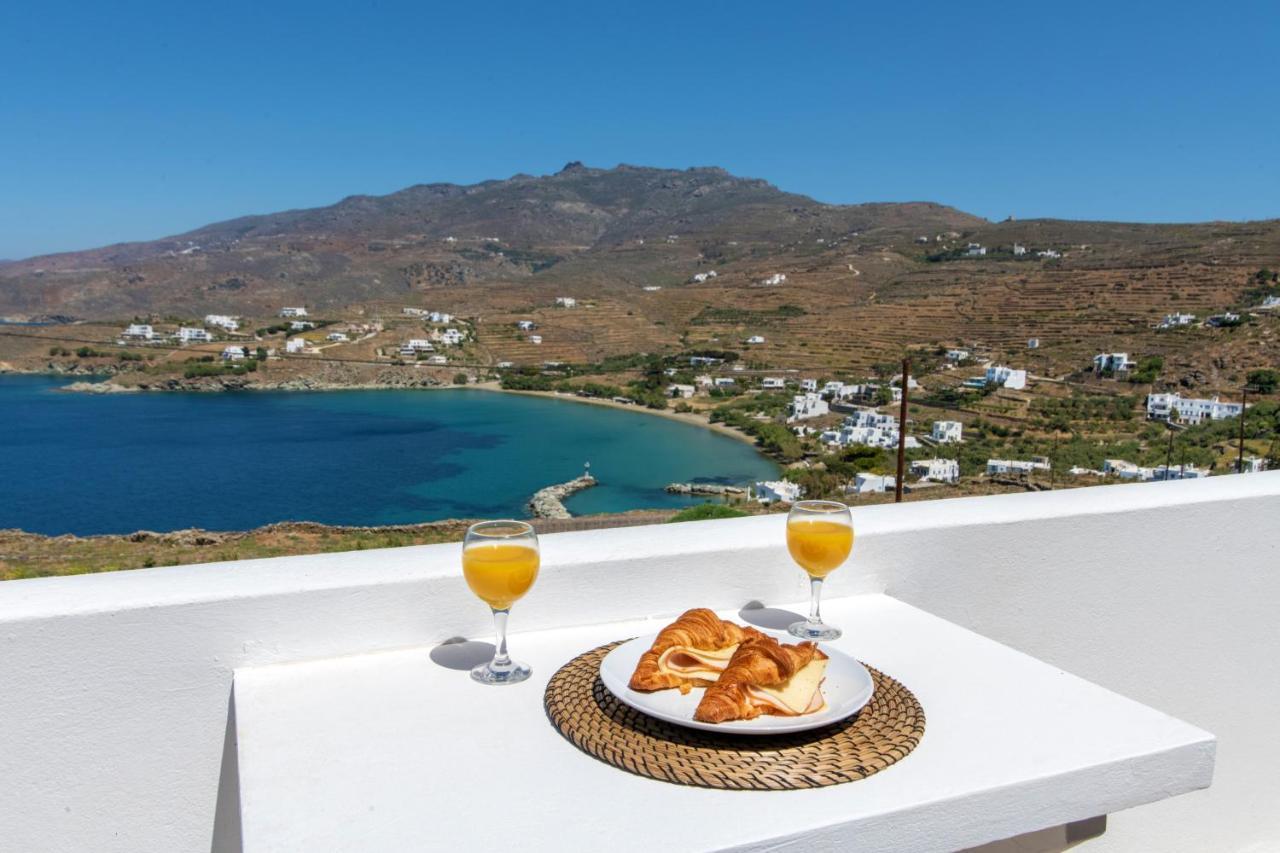Sail Inn Agios Romanos Buitenkant foto