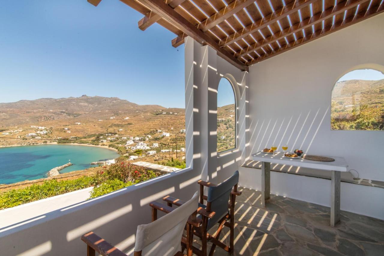 Sail Inn Agios Romanos Buitenkant foto