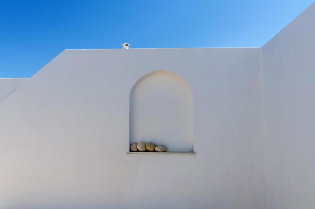 Sail Inn Agios Romanos Buitenkant foto